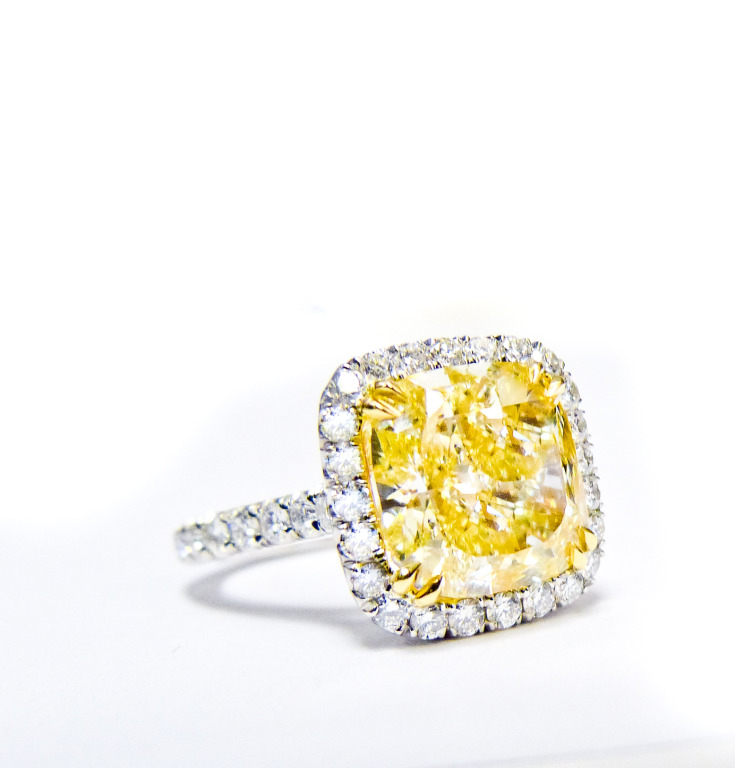 Stunning Fancy Yellow Diamond Platinum Ring