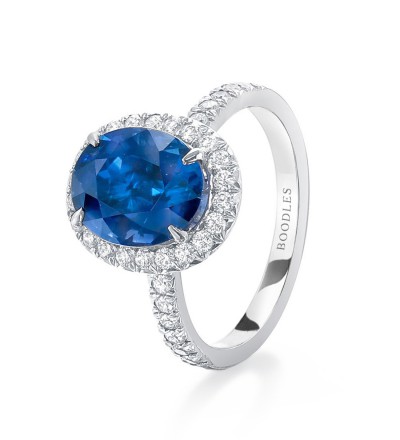 Boodles New Vintage Oval Sapphire Ring